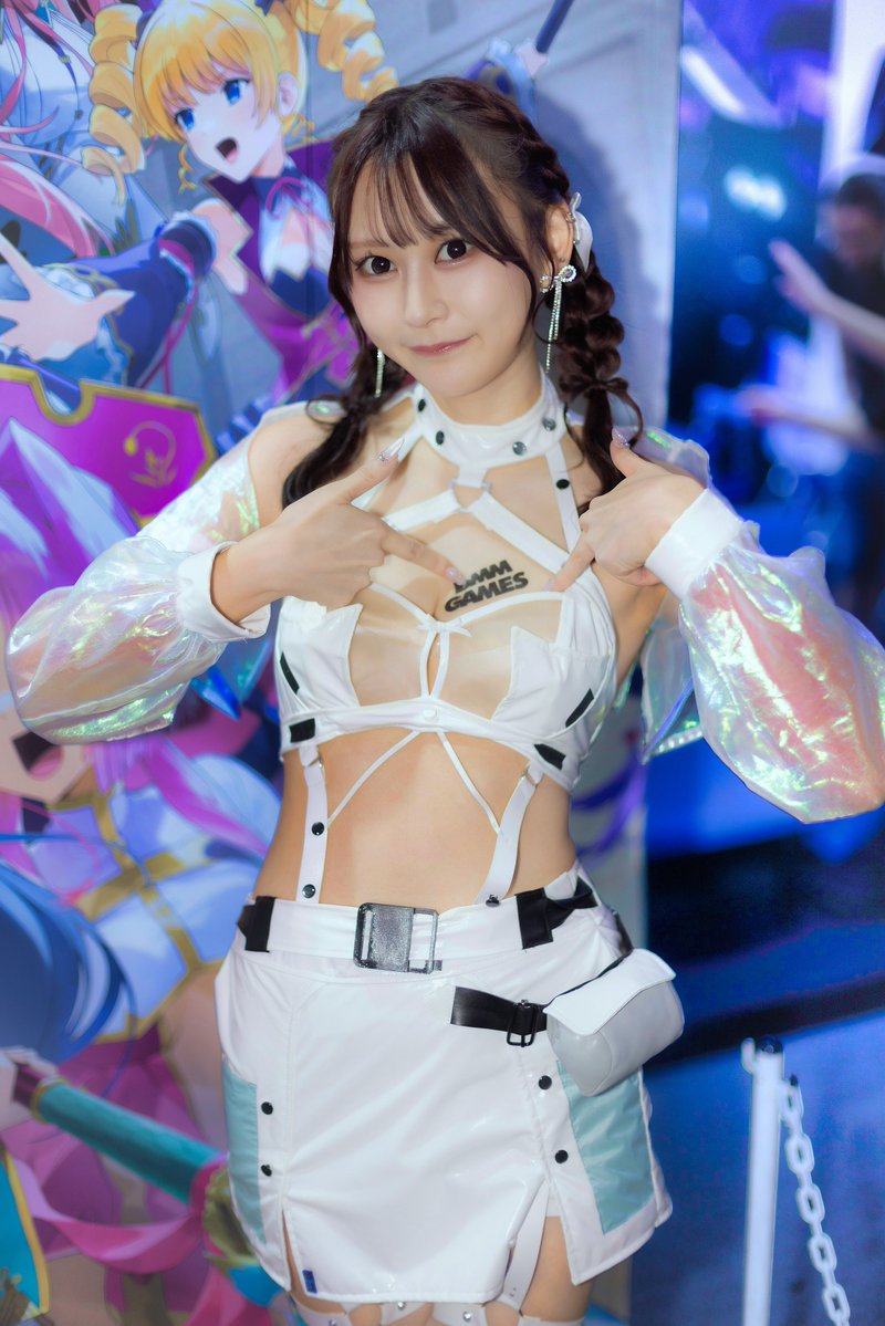 mantaro2030's tweet photo. 東京ゲームショウ2026
DMM GAMESブース

百野綾華さん @shinguil_ayaka

来年はTIFでも会えたらいいな🙂‍↕️ #新世界ギルドール さん 今日・22日は白金高輪でminiTIFに出演するやで！ #TGS2026  #DMMGAMES https://t.co/9N6Pf6KJzR