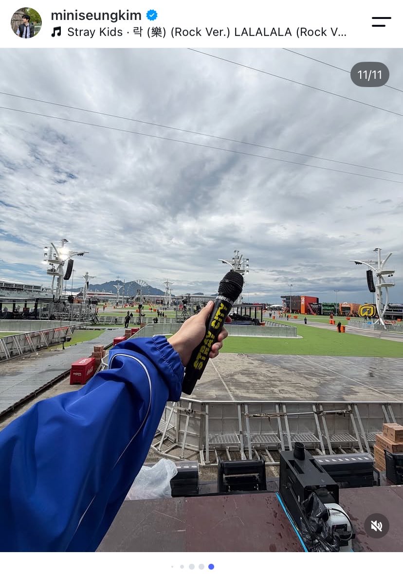 spearbbin_'s tweet photo. A FOTO QUE ELE TIROU NO ROCK IN RIO 🥹🥹🥹 https://t.co/wm1h71cZeu