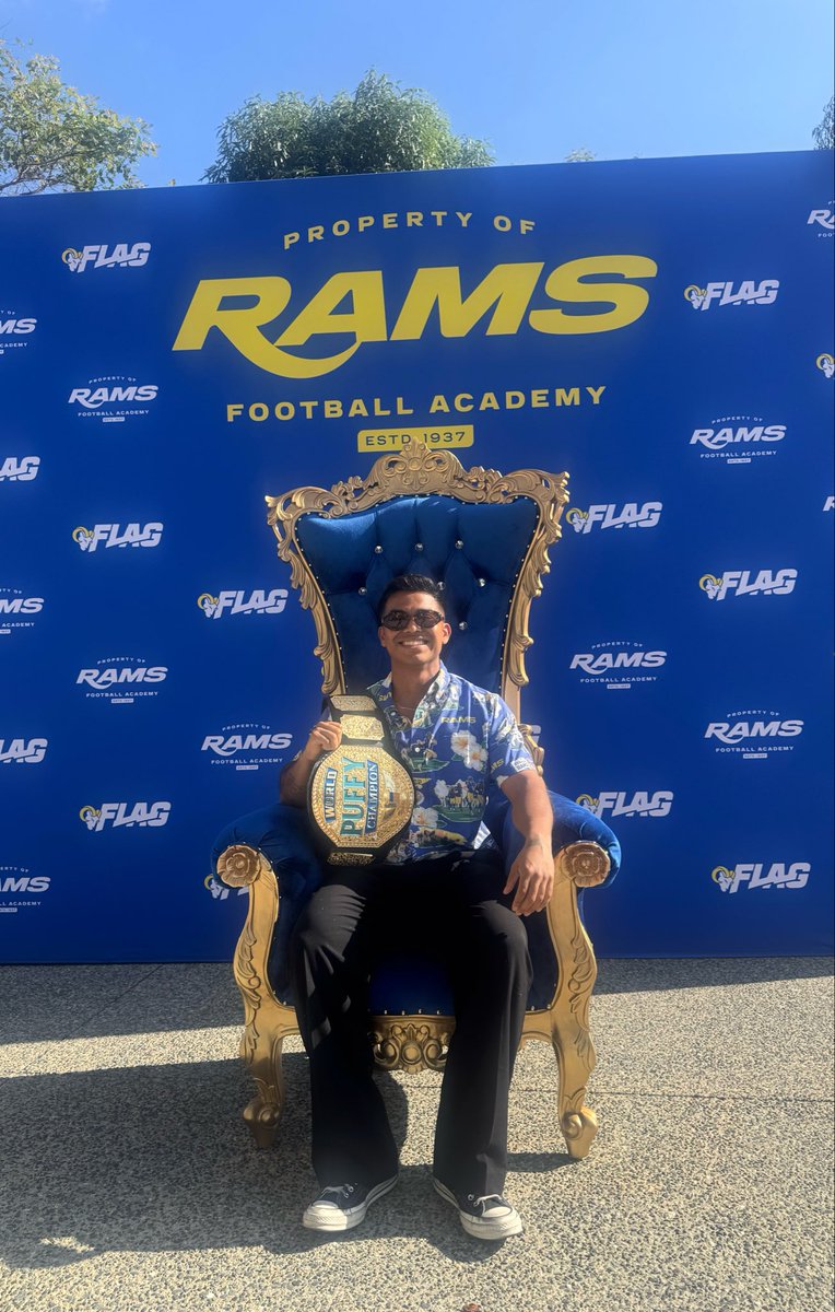 jay9000likehal's tweet photo. Rams won, Family ties and Big Boi performed Int’l Players Anthem. https://t.co/og0Awtg73c