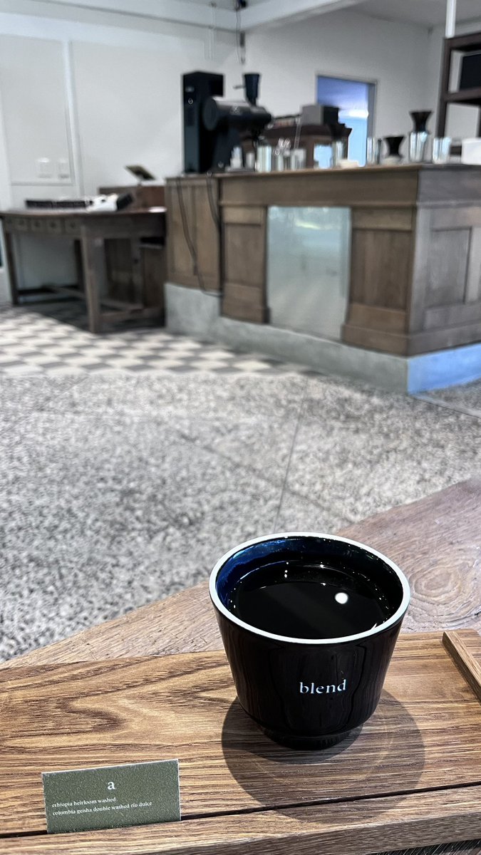 NFC873's tweet photo. 三千院に行く前に、カフェで休憩☕️ https://t.co/8EqUAwkgXE