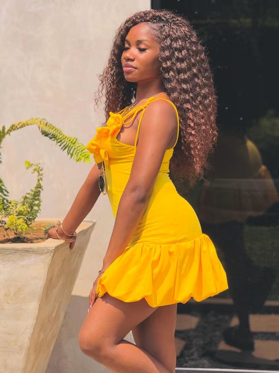 Loki_Megaa's tweet photo. New music Alert ๐ฝ ๐ฅ๐ซต
Emmie Deebo _ For everybody (Official Music Video)
Watch it here
https://t.co/60i9du51Zo
#EmmieDeebo
#Foreveryone https://t.co/HUURCHuqYT