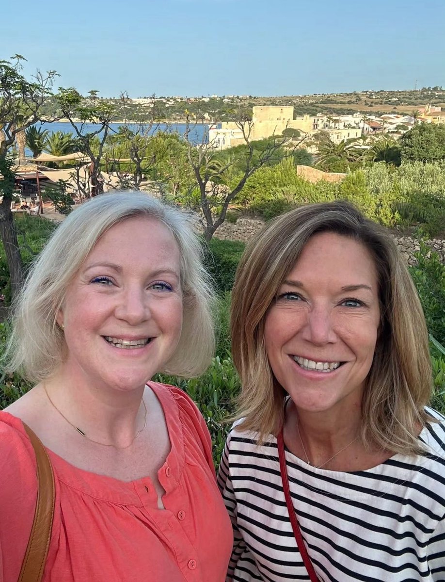 natalie_rising's tweet photo. Then came recovery, my birthday, and a trip to Sicily with my sister.

I was still using a cane, but I wanted to keep living.

I wanted to make memories, see beautiful places, and enjoy the moments I could. https://t.co/1nEJdclmL5