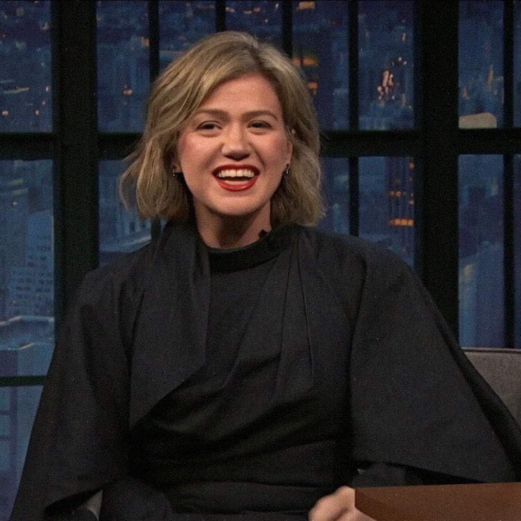 KellyGifs's tweet photo. https://t.co/j0sJ4s15IB