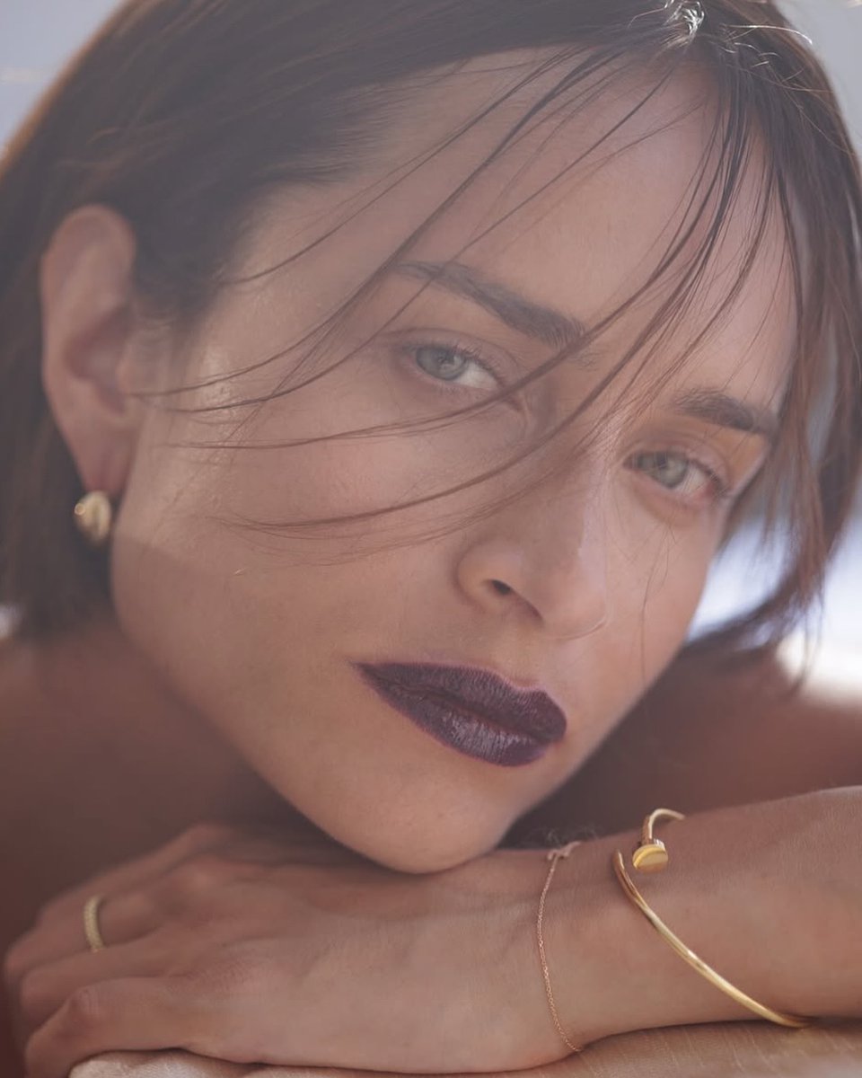 LangKalinmk's tweet photo. The Fall/Winter 2025 season brings exciting colour trends: Italian Plum: A dark purple that embodies luxury. Photo @chris. chapterten 
Model @ilonanovacek 
Beauty &amp; Hair @facebydamichi @sarahdamichimakeupandhair https://t.co/DeDEFpMZAB