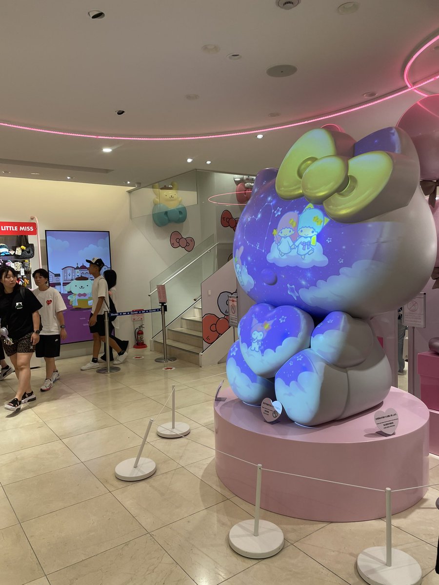 gicchun's tweet photo. 6年前にサンリオピューロランドへ行ったときに株を大量に仕込んでおきたい人生だったな… https://t.co/wfwdESEZmf