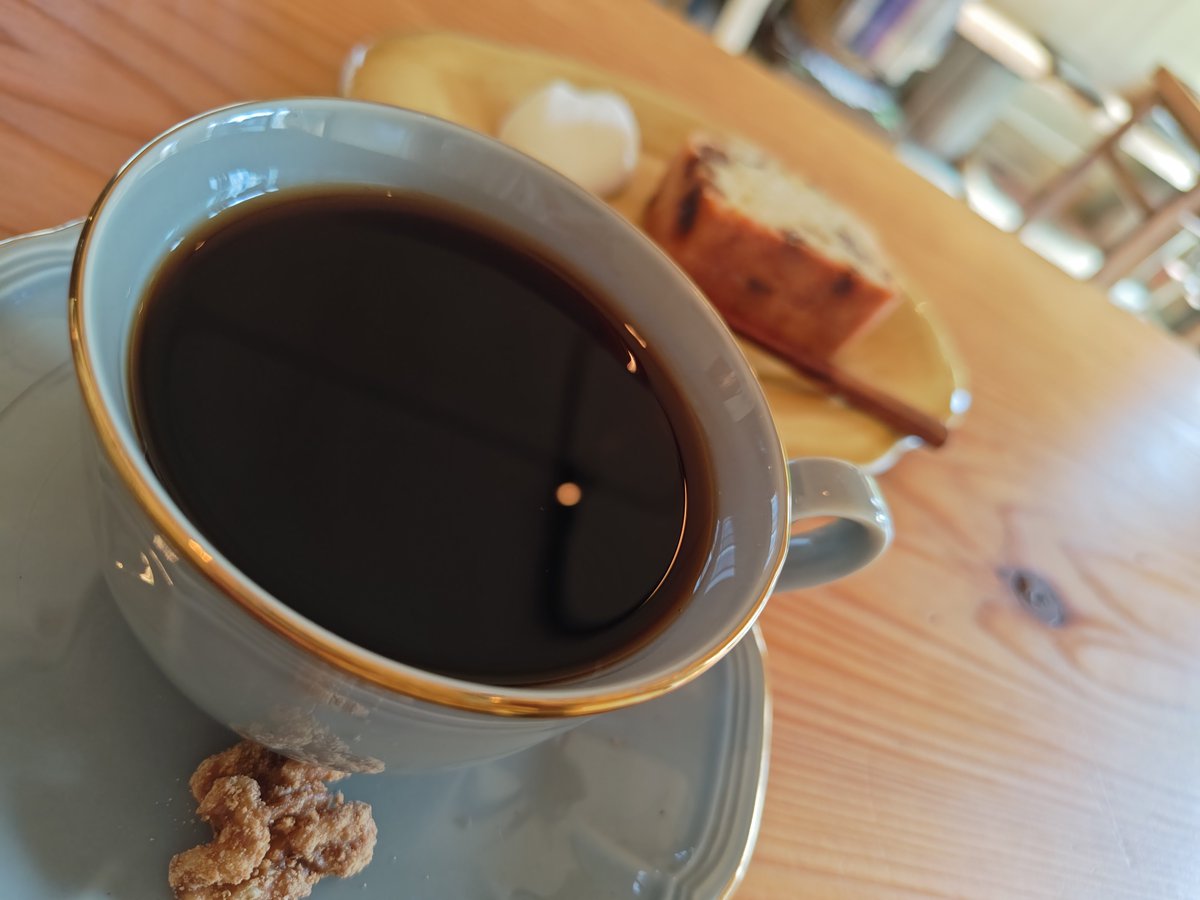 umaman8033's tweet photo. 美容室でヘアーのメンテナンスを終えて、カフェでまったり♪
#函館 #カフェ #まったり #コーヒー #maayankoffee https://t.co/qhsKcaPzDW