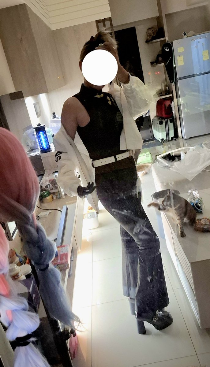 Muwuuu0910's tweet photo. 昨晚簡單的試了下道姐的衣服
之後不知道什麼時候可以拍照

#極楽街 #gokurakugai #cosplayㅤㅤㅤㅤㅤㅤㅤ https://t.co/T4dfiuJJgr