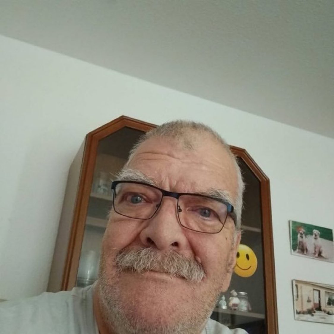 GodOfPerversion's tweet photo. I'm bored let's chat on Zangi please 23-3352-2257 https://t.co/Yy4wblhxXJ