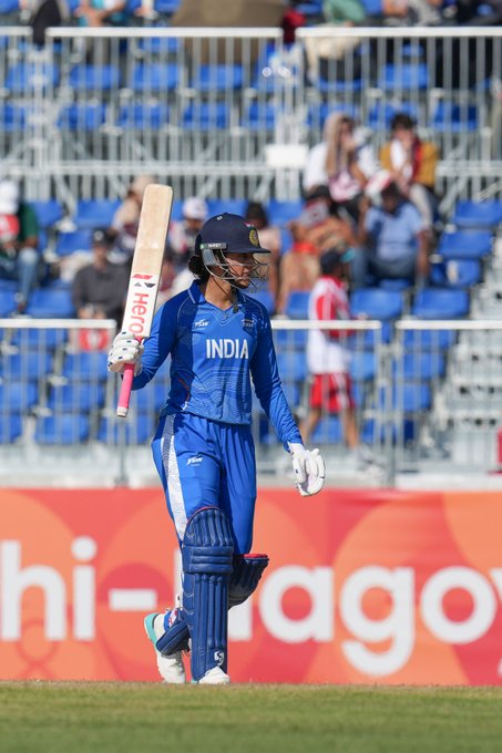 A big knock in a big game from Vice-captain Smriti Mandhana 🙌