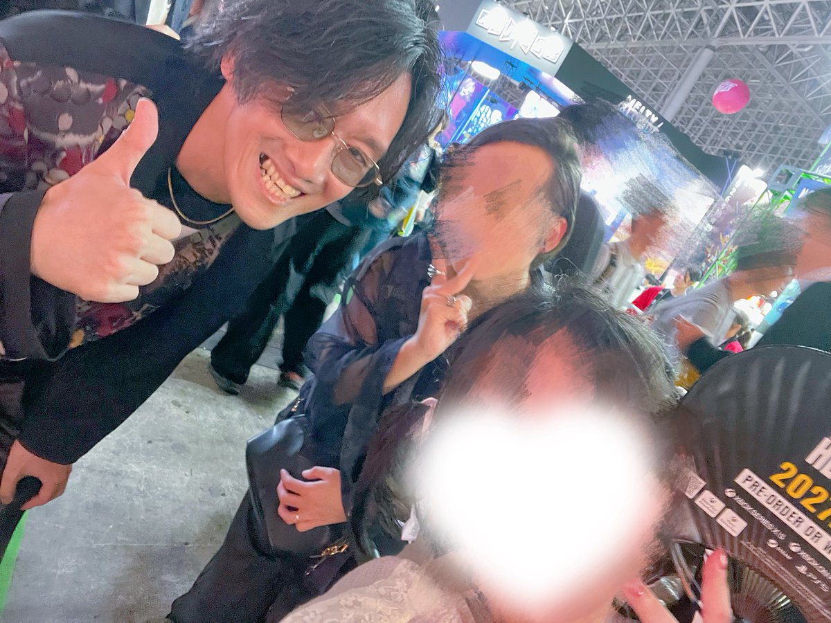 Ne_gi_ko's tweet photo. 少し遅くなったけどTGSお疲れ様でした🎮
今年は天気も悪くて最終日は���止になったけど😭
でも今年も全力で楽しんだ！
車椅子の力も借りて体調不良も起こさず乗り切れた！
ストザンとP4Rの試遊もできたし、シアターも見れた！
ストザン楽しみだなー(っ ॑꒳ ॑c) https://t.co/Lvm1IZoOCd