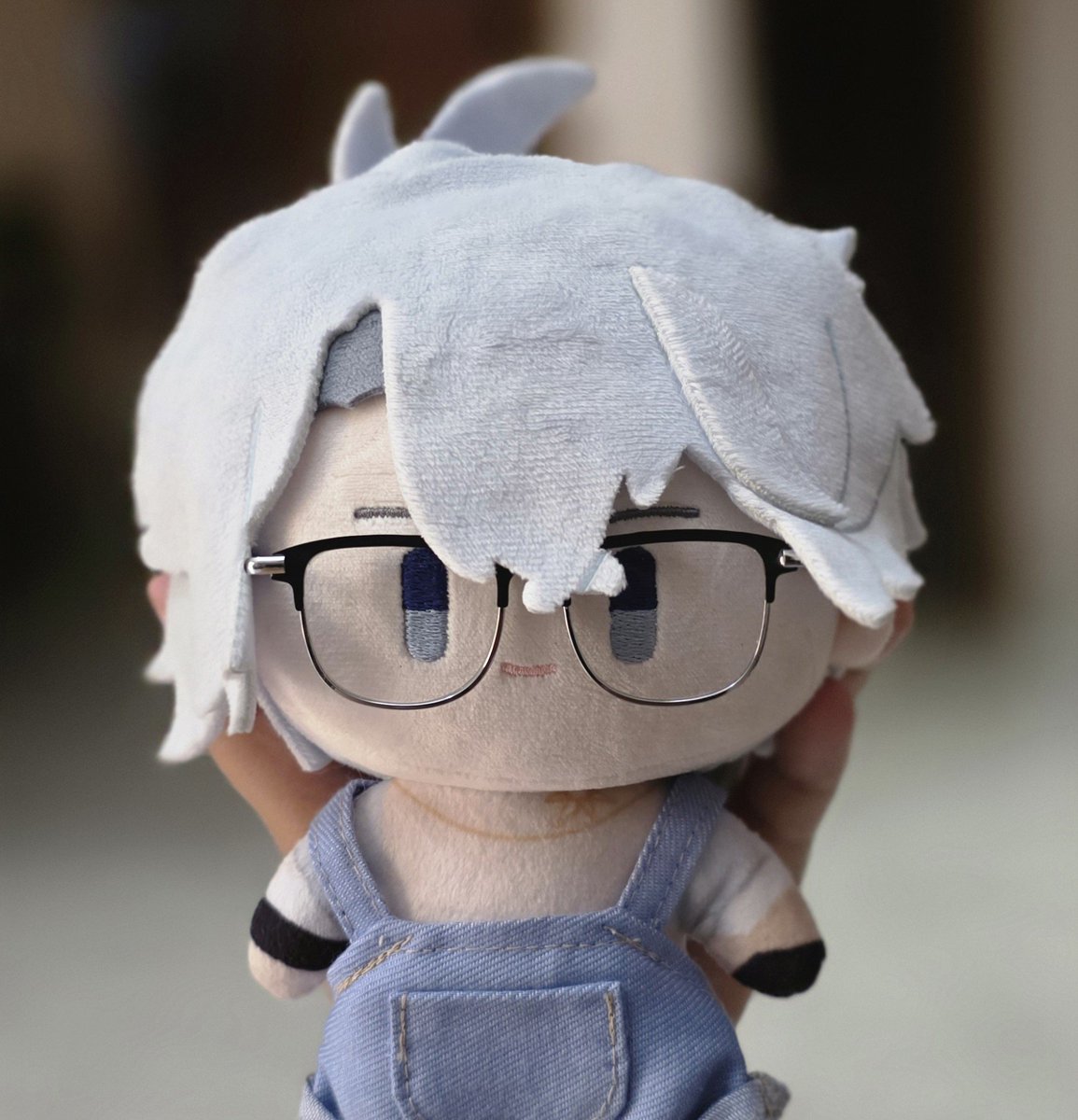 mydaymousee's tweet photo. The nuis with glasses. https://t.co/jHkBShUMai