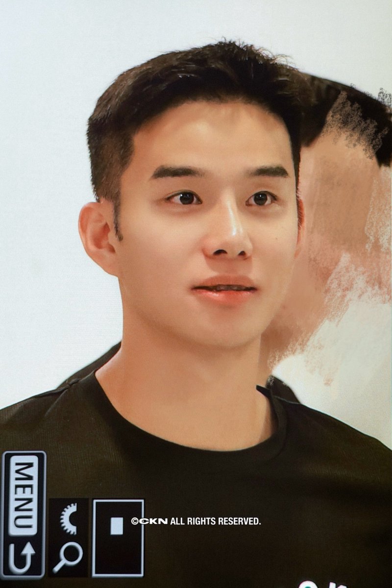 ckn_video's tweet photo. 260922 청순군인짱짱 #NCT #정우 #JUNGWOO https://t.co/HEbUYJ7prn