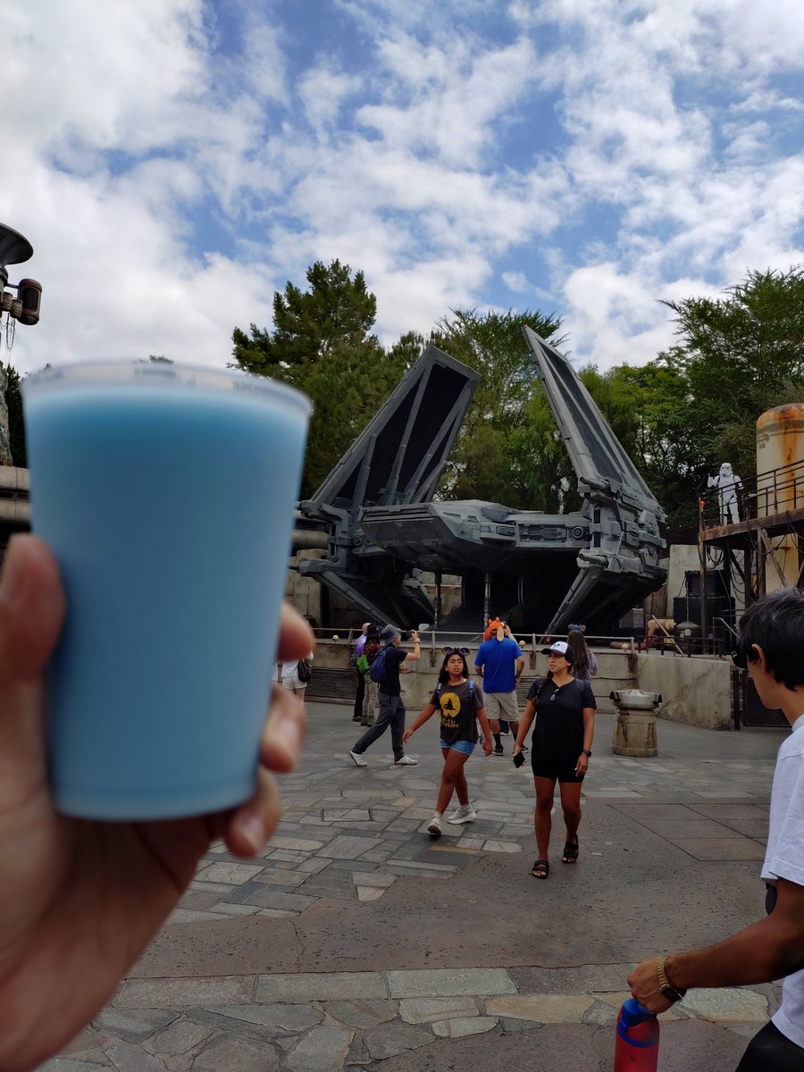 toshi_nari_GF's tweet photo. ４日目
本日は、もう１つのキャラグリ出来るレストランへゆきました
ちゃんと量を考えました

インパしてからはキャラグリしたり、やり残しを片付けたり、ただただブラブラしたりしてました

本日も安定の23時過ぎ部屋に帰ってきました
とうとう、インするのは明日が最後、全力で楽しんできます https://t.co/FlOmRreFMV