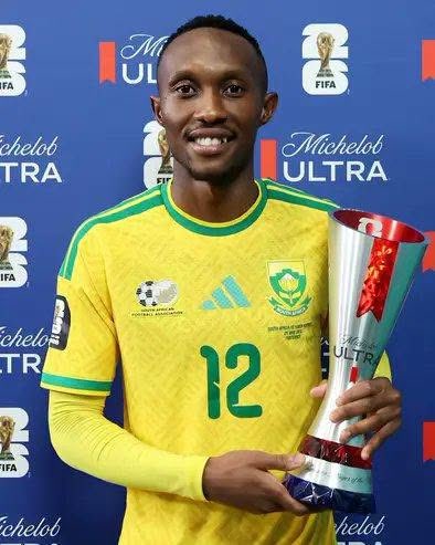 _footballintel's tweet photo. ๐ฟ๐ฆ Bafana Bafana are still waiting for seven players to join camp ahead of their 2027 AFCON qualifier against Guinea.
Only Samukele Kabini and Luther Singh have arrived from the nine overseas-based players called up by Pitso Mosimane.
#FootballIntel #BafanaBafana #AFCON2027 https://t.co/kDOzjymBTj