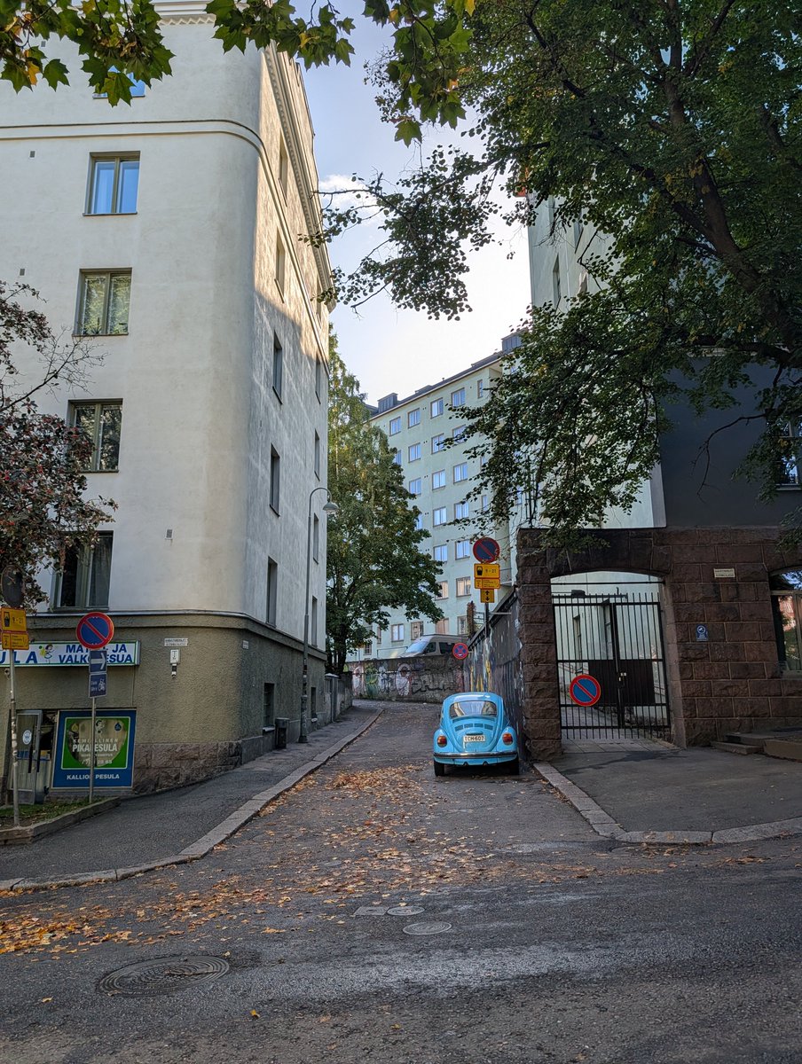 yokaihainen's tweet photo. Mornings in Helsinki https://t.co/6YkJN9fewb