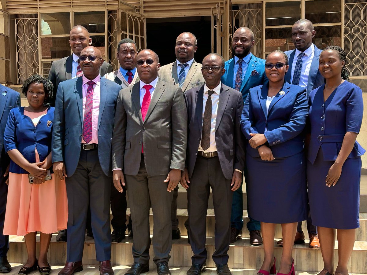 HopeChannelUg's tweet photo. A new dawn for Hope Channel Uganda.
Our new Board has been inaugurated, a united team of church leaders and professionals committed to strengthening the ministry and taking the message of hope to every corner of Uganda. #AllThingsNew #HopeStartsHere @NamakumbiJ @HopeMedia_ECD https://t.co/vPDeyzUnmw