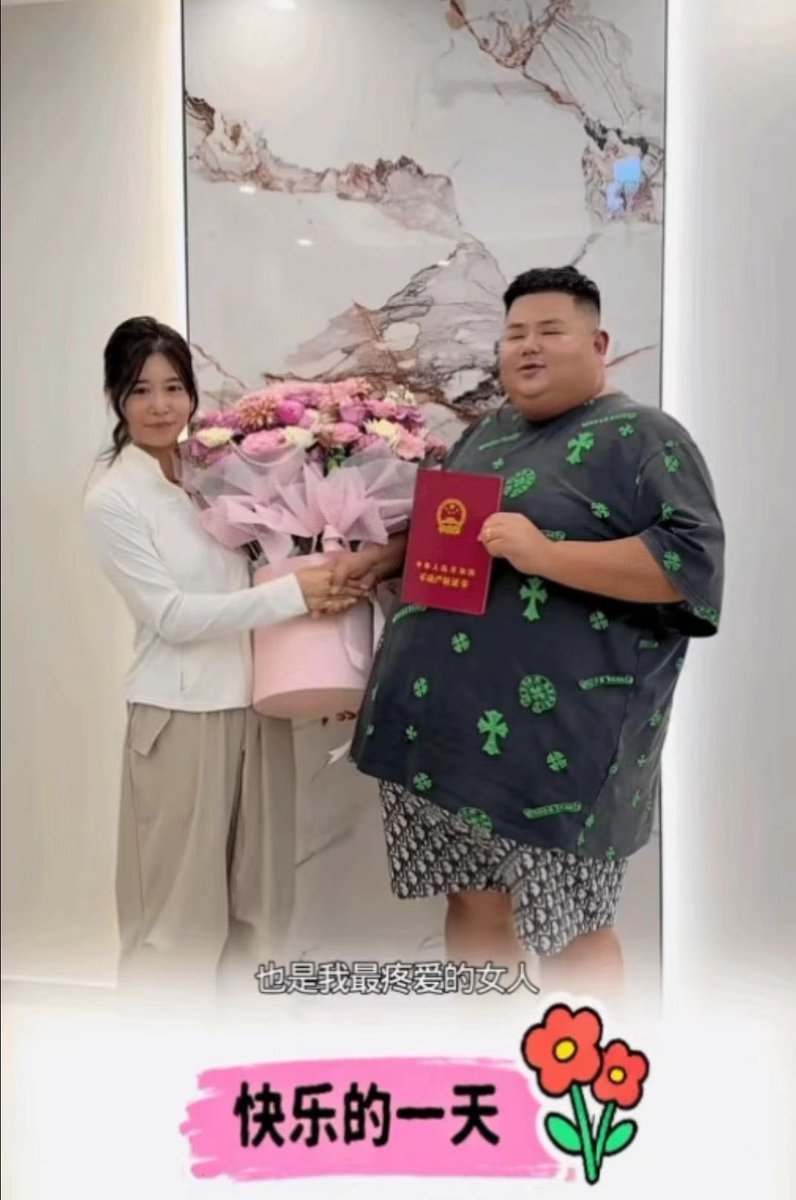 trwu20's tweet photo. 每天热情交友起来

加油坚持 看到大佬每天都在坚持

每天都在犹豫更不更新

流量没有任何起色

坚持好难

#交友 https://t.co/BjE296Od1q