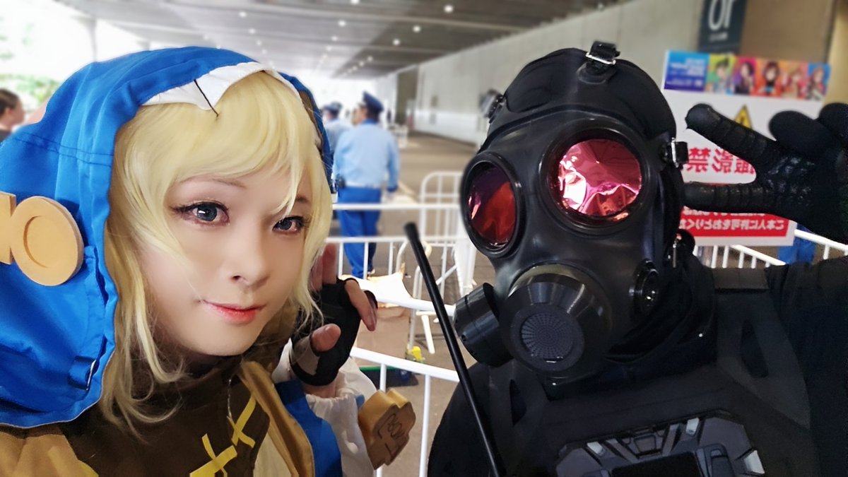 mikangyuunyu's tweet photo. TGS2026ツーショその1☆
皆様のおかげでとても楽しかったです！ありがとうございます！
#TGS2026 
#コスプレ
#TGS 

アーロン:ラキム様(@rakimu31 )
RPDレオン:レオナ様(@leona_ship6 )
パニグレ:ネム様(@onitukinemu_cos )
ハンク:ルシ様(@NIKKE810 ) https://t.co/HSSZA82Gma