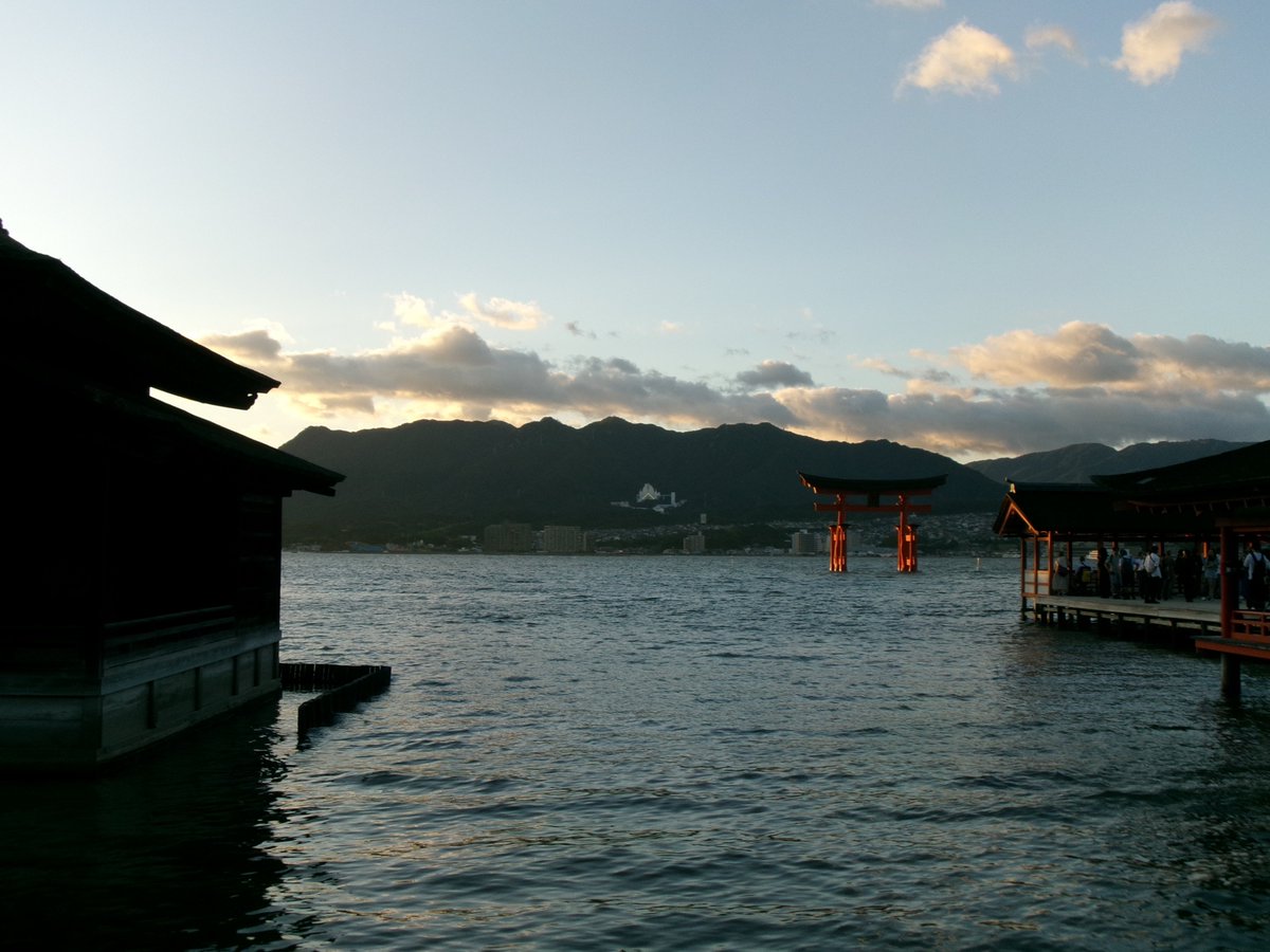 salt_melc's tweet photo. ドタバタ広島岡山香川旅終わり
しばらく引きこもりマス https://t.co/rmAS5hmDeD