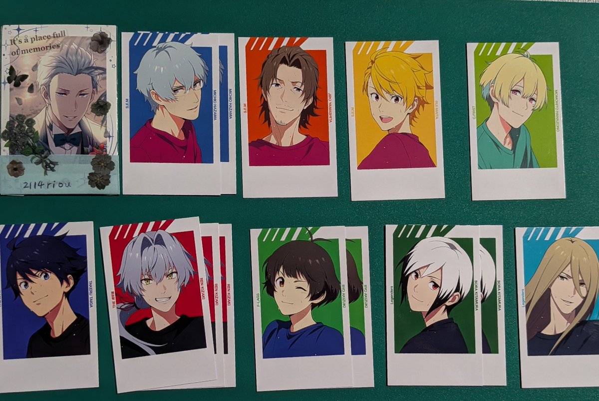 2114riou2's tweet photo. 【交換】SideM FiFS展 インスタントフォト風カード　表情 　N　

譲：薫3、翼2、北斗、ピエール2、九郎、翔真、キリオ、夏来、咲、アスラン、道夫2、次郎、類、タケル、漣3、涼2、想楽2、クリス、百々人

求：冬馬、輝、麗、龍、悠介、恭二、春名、四季、道流

郵送希望です。 https://t.co/fXPnBe4mKc