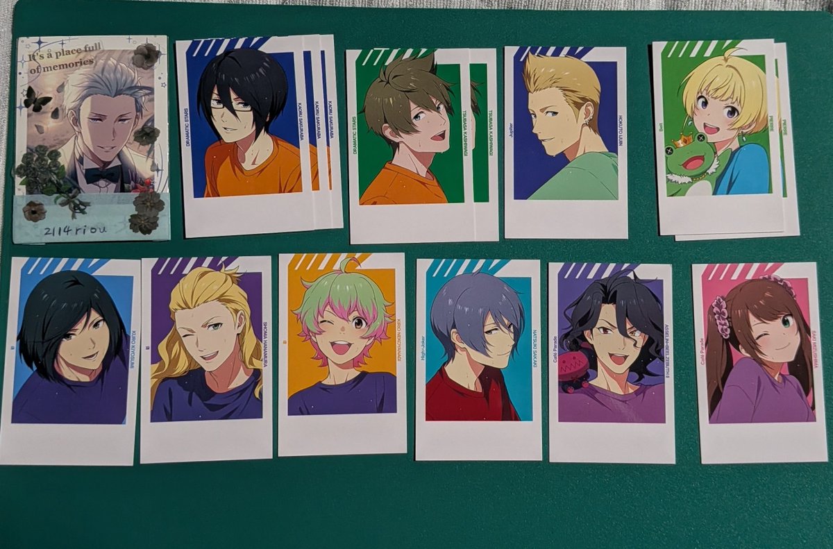 2114riou2's tweet photo. 【交換】SideM FiFS展 インスタントフォト風カード　表情 　N　

譲：薫3、翼2、北斗、ピエール2、九郎、翔真、キリオ、夏来、咲、アスラン、道夫2、次郎、類、タケル、漣3、涼2、想楽2、クリス、百々人

求：冬馬、輝、麗、龍、悠介、恭二、春名、四季、道流

郵送希望です。 https://t.co/fXPnBe4mKc