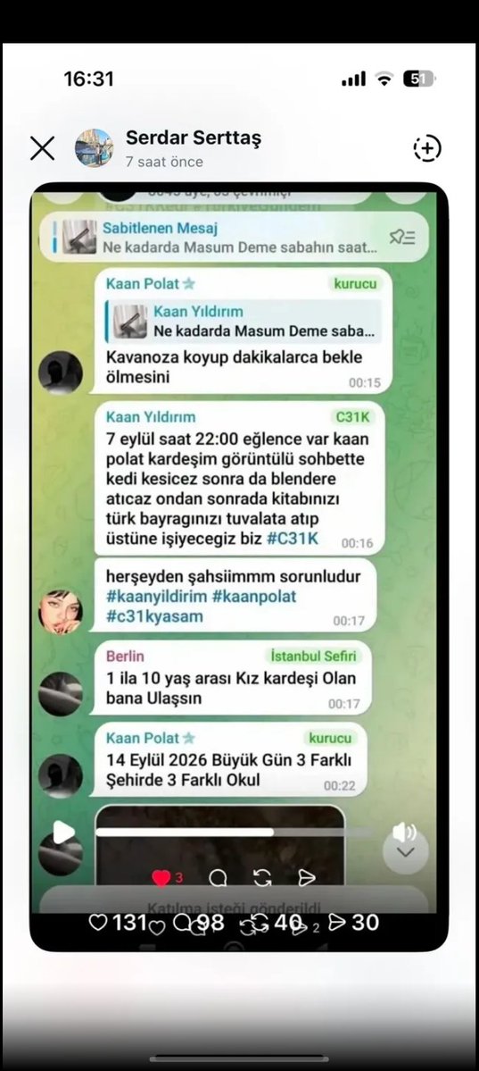 Haticenur323520's tweet photo. #Manisa #Turgutlu da #okulda silahlı saldırı olmuş @tcicisleri bu ck31 grubu haftalar önce okullarda silahlı saldırı yapacağız dediler gruba sızan gönüllüler ss paylaştı ben dahil sizi etiketledik bunları 18 den küçük diye saldınız bedelini nasıl ödeyeceksiniz @EmniyetGM https://t.co/8U5dUODvPM