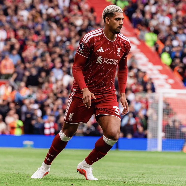 BarcaUniversal's tweet photo. 🚨 BARCELONA LOAN WATCH:

- Ronald Araujo: Excellent start at Liverpool, starting regularly at CB and RB. He has been rated among the best right-backs in the Premier League so far.

- Ter Stegen: First choice at Ajax, starting 6 of 7 league games, but has had some shaky performances.

- Diego Kochen: Starter in all 9 league games for Lyngby and has earned a first senior USA call-up.

- Aron Yaakobishvili: Yet to make an appearance for Almeria and remains behind Andres Fernandez.

- Marc Casado: Had started the last two games for Deportivo, but has now suffered a broken collarbone and is expected to miss around three months.