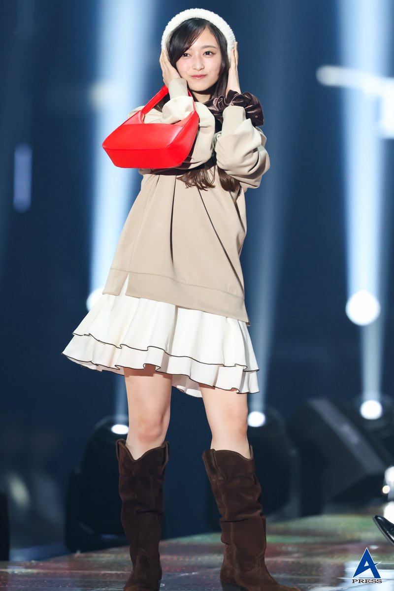 Apressjapan's tweet photo. 乃木坂46がTGCに6人登場！遠藤さくら・井上和らが秋冬コーデでランウェイを彩る
https://t.co/9FV7pMWvT6

#遠藤さくら #井上和 #一ノ瀬美空 #五百城茉央 https://t.co/dhd7NzCINa