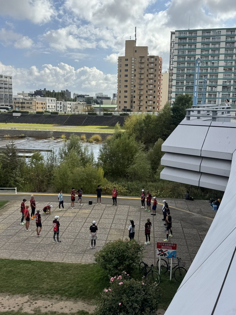 RunForConsadole tweet picture