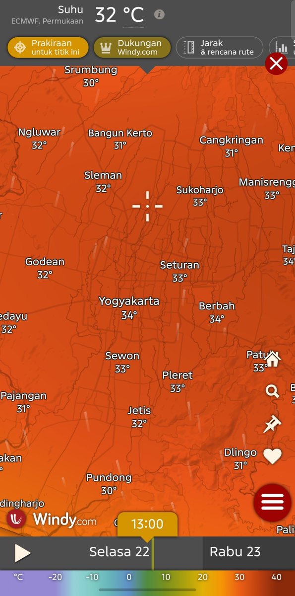 txtfromjogja's tweet photo. jogja kota ro berbah menyalaa🔥🔥 https://t.co/eZby5WOK7k
