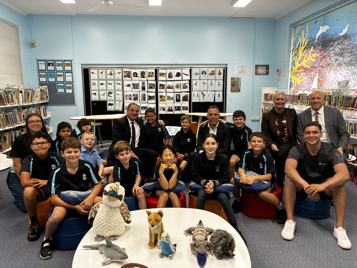 dizdarm's tweet photo. Living Languages, Strong Futures. Great to be at La Perouse Public School this morning with Ray Ingrey from the NSW AECG, filming ahead of Aboriginal Languages Week in October &amp; learning some Dharawal Language from the students. https://t.co/hiWo45mzCD