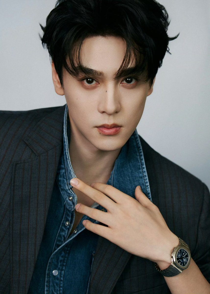 TianXuningVT's tweet photo. Tian Xuning looking so fresh for today’s event 😭💛

XUNING MAKEUP FOREVER
#XuningxMUFE
#TianXuning #田栩宁 https://t.co/AlI1AV7PnR