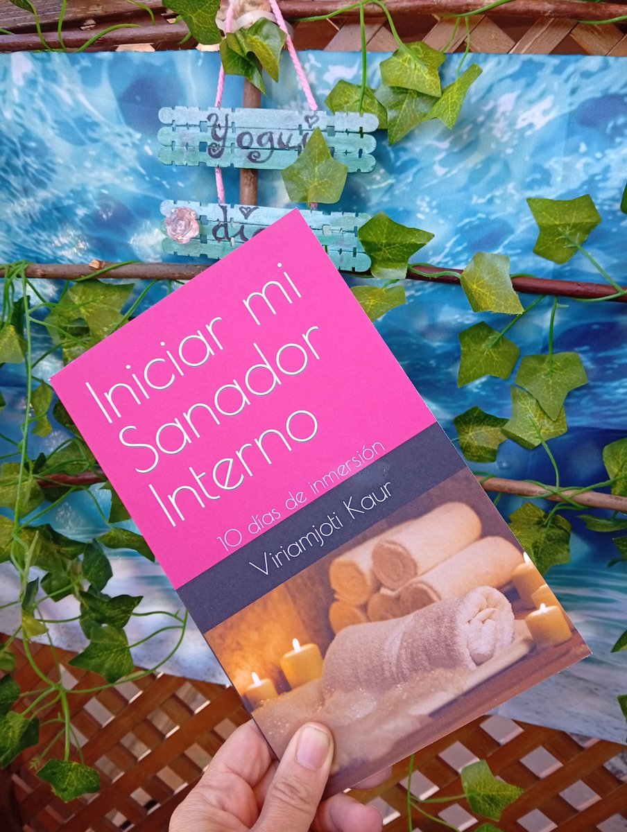 ViriamJoti_Kaur's tweet photo. Buenos yogui-días 🧘🏻‍♀️ 
Empezar el martes meditando siempre es empezar mejor ¡¿Nos ponemos en marcha?!

Echa un vistazo a este vídeo: "15 minutos de Shabd Kriya 👌🏻🧘🏻‍♀️👌🏻🔇" https://t.co/elYGE6wq1S https://t.co/VAfqtL4Eqx
