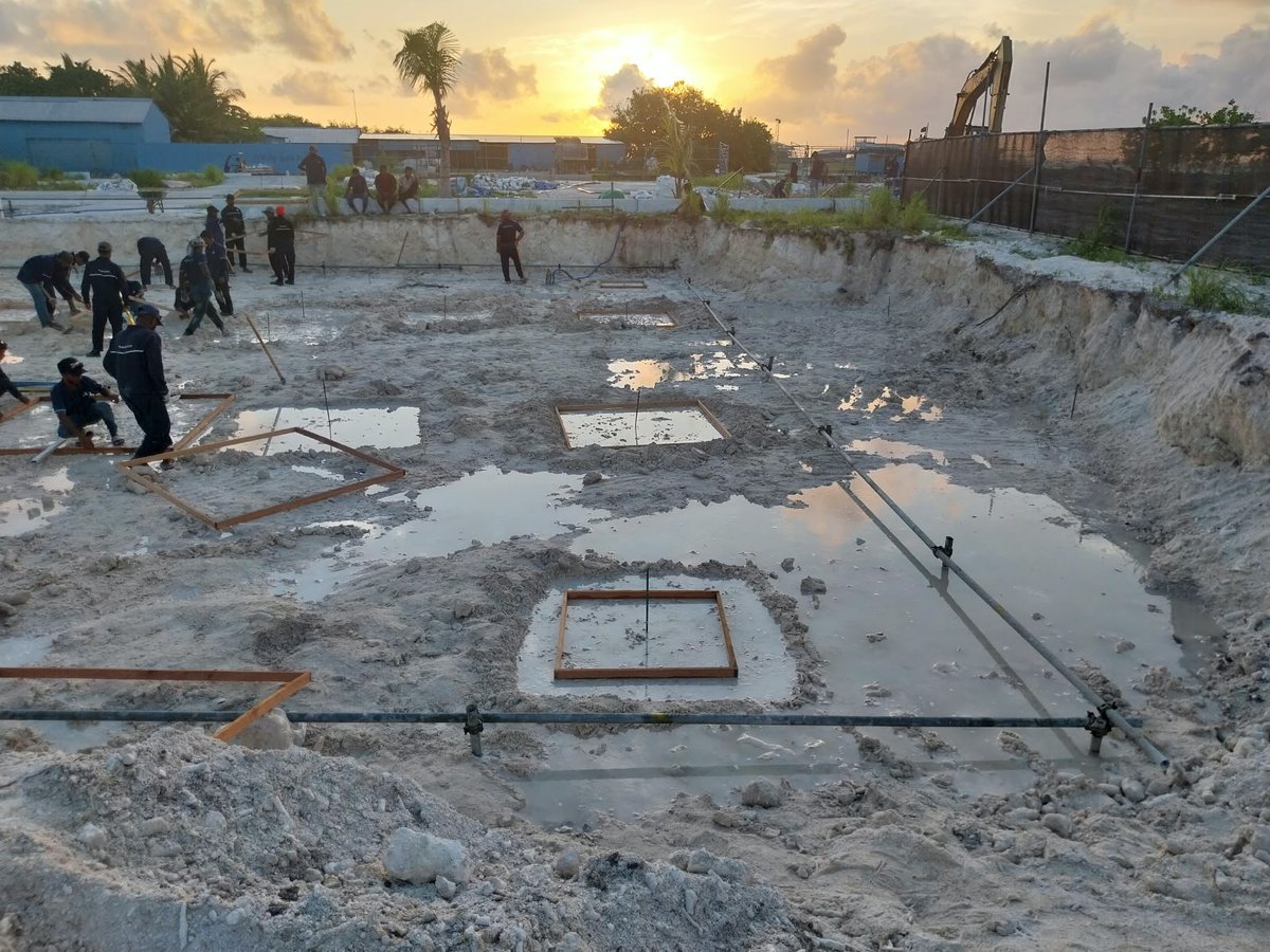 khadheejaAli1's tweet photo. Construction of the new Police Station in R. Alifushi has officially commenced!

A significant step towards strengthening community safety, enhancing public services, and building a safer and more secure future for the people of Alifushi.
@YathalAbdull https://t.co/HihSaYrjxg