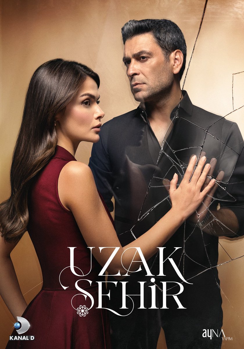 huyde12's tweet photo. #UzakŞehir yayına başladığı günden bu yana İLK DEFA bir dizi rakibine geçirmeyi başardı.. Her şeyin bir ilki vardır, ama bence hikaye acilen toparlanmalı! Dün biz neden "hikayesi bitmiş, ama zorla hikayede tutulan" İpek karakterini fazlasıyla izledik? Neden Alya, Mardin'e bölümünü yarısında ulaştı? Acilen o eski dinamiği yakalamalı!