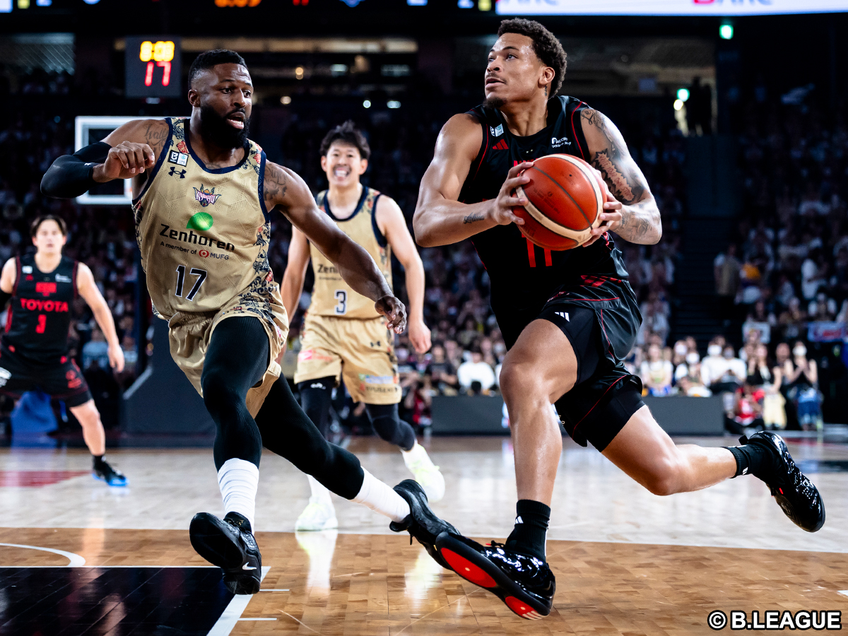bbking_jp's tweet photo. 🏀試合結果🎉
Bプレミア開幕戦はホームのA東京が勝利…新戦力が躍動、琉球はヌワバ奮闘も黒星スタート
https://t.co/zONPoCxo0j
アルバルク東京はキヨンテ・ジョンソンが29得点、ディー・ジェイ・ホグが23得点と新戦力コンビ大暴れ。琉球ゴールデンキングスから逆転勝利を挙げました。 https://t.co/HPAyOhWUxr