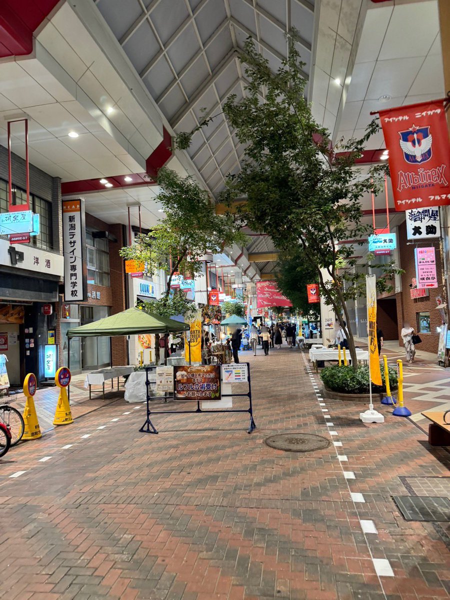 what_the_tel86's tweet photo. 新潟散歩してました。

また来たいですな。 https://t.co/8d0FW2FXFM