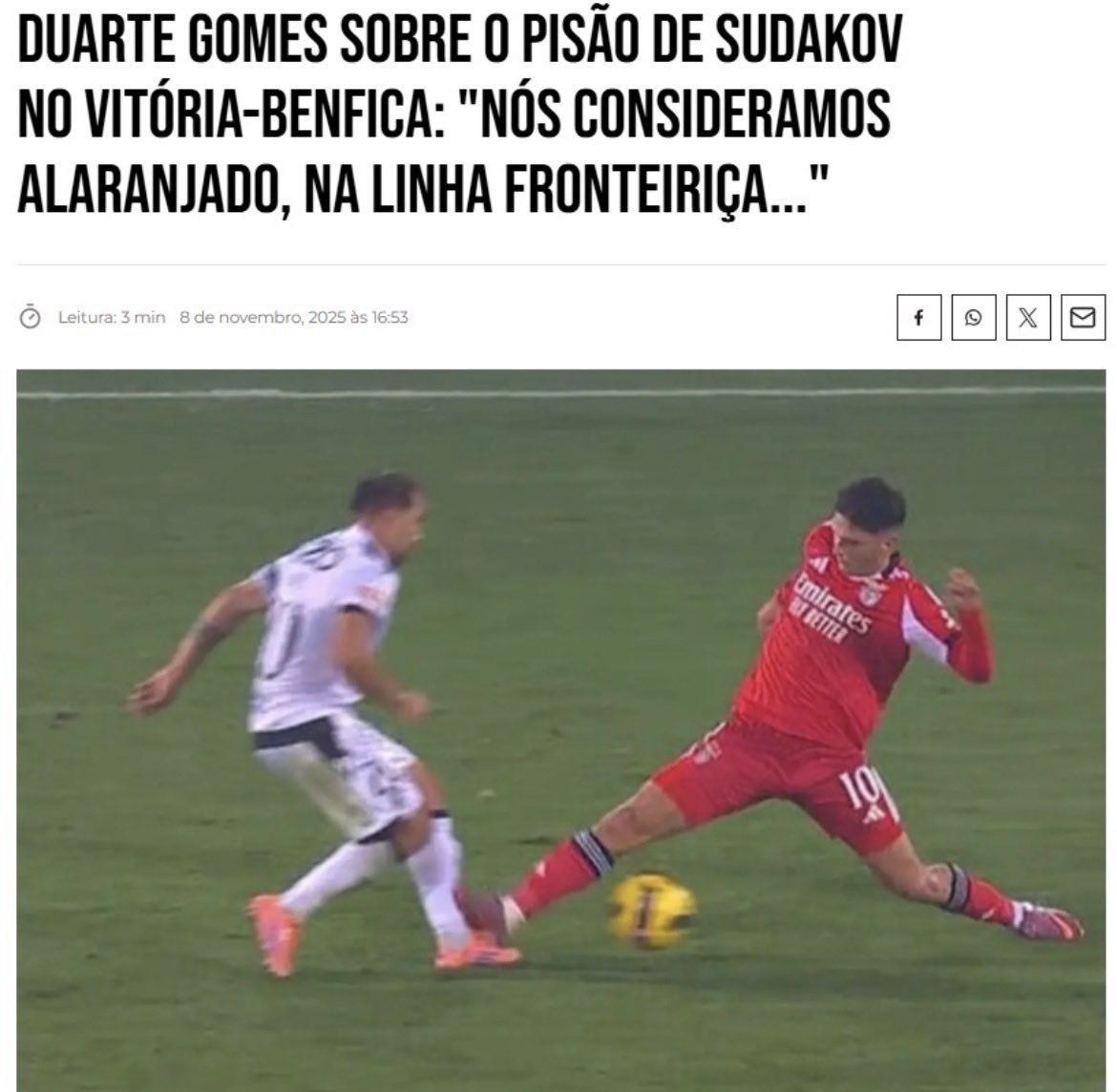 goncalo_nspinto's tweet photo. O Rui Santos está na televisão portuguesa desde 2008 e ninguém ainda sabe porquê. https://t.co/4GP1CAezHM