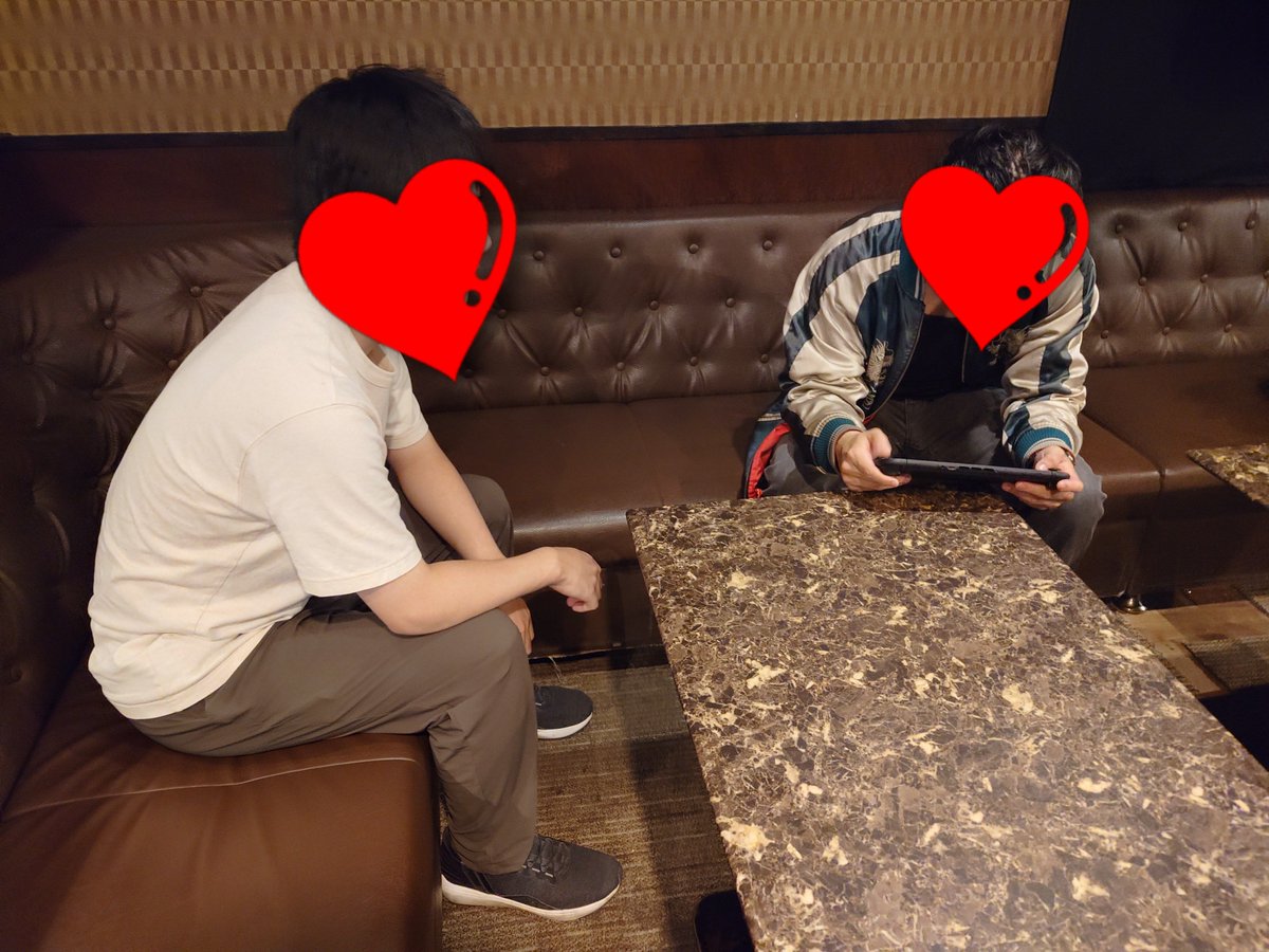 yuka27app's tweet photo. MUSIC作戦バー
リズム天国をする現場です。
シュールな雰囲気でございます^^;

@EBE_Fukuoka https://t.co/uLBll3GNo9