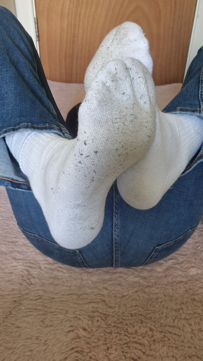 UrAverageF3mboy's tweet photo. just wanna give a loser boy some tasks and maybe get them addicted to me 🥹🤭💖

#femboy #femdom https://t.co/qfOGJ28FGc