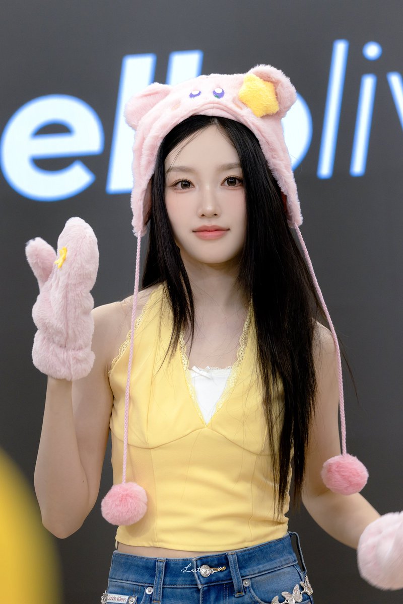 4Lutzzz's tweet photo. 260912 헬로라이브 🐱

#고원 #GoWon https://t.co/tK2RsY6hDw