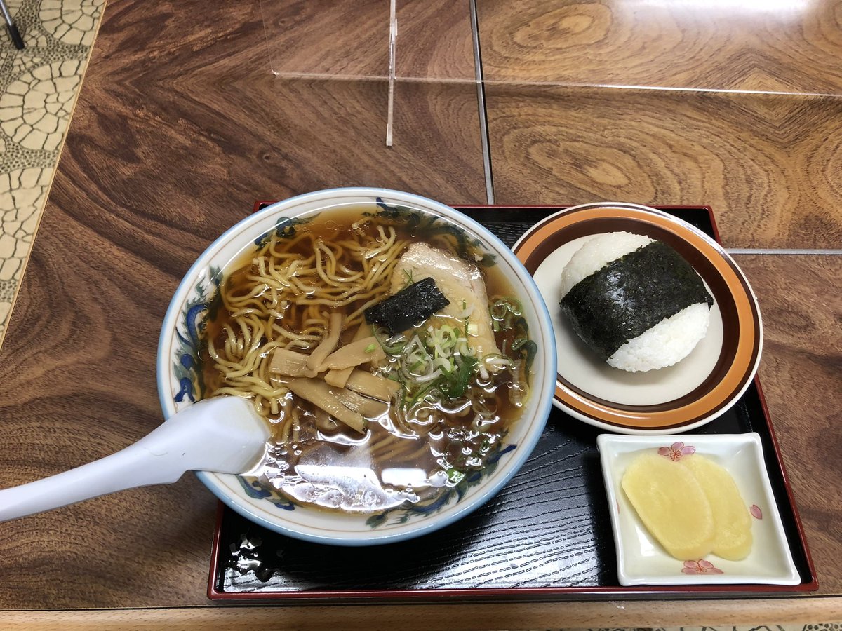 hcsq3sui's tweet photo. 増毛までツーリング
今日は風が強かったです
復活した志満川（三國本家）さんに行ってきました
最後の写真が2021年6月に食べた時の志満川さんでのものです
テーブル当時のままで、スープの味を懐かしく思い出しました https://t.co/xVNGAZA5SY