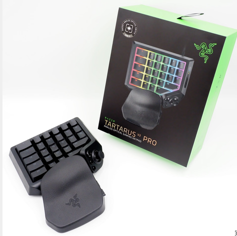 GW_CHATAN's tweet photo. 新商品入荷٩(ˊᗜˋ*)و
#Razer #Tartarus V2 Pro ¥33,280-
https://t.co/pCy7G5a8mp
ラピッドトリガーモードで調整可能なアクチュエーションポイント
最大 31 個のプログラム可能なキーを搭載
フルサイズ TMR 親指スティック & 専用ボタン
最新のRazerデバイス購入は #パソコン工房 #北谷店 https://t.co/tkqsVHtYbw