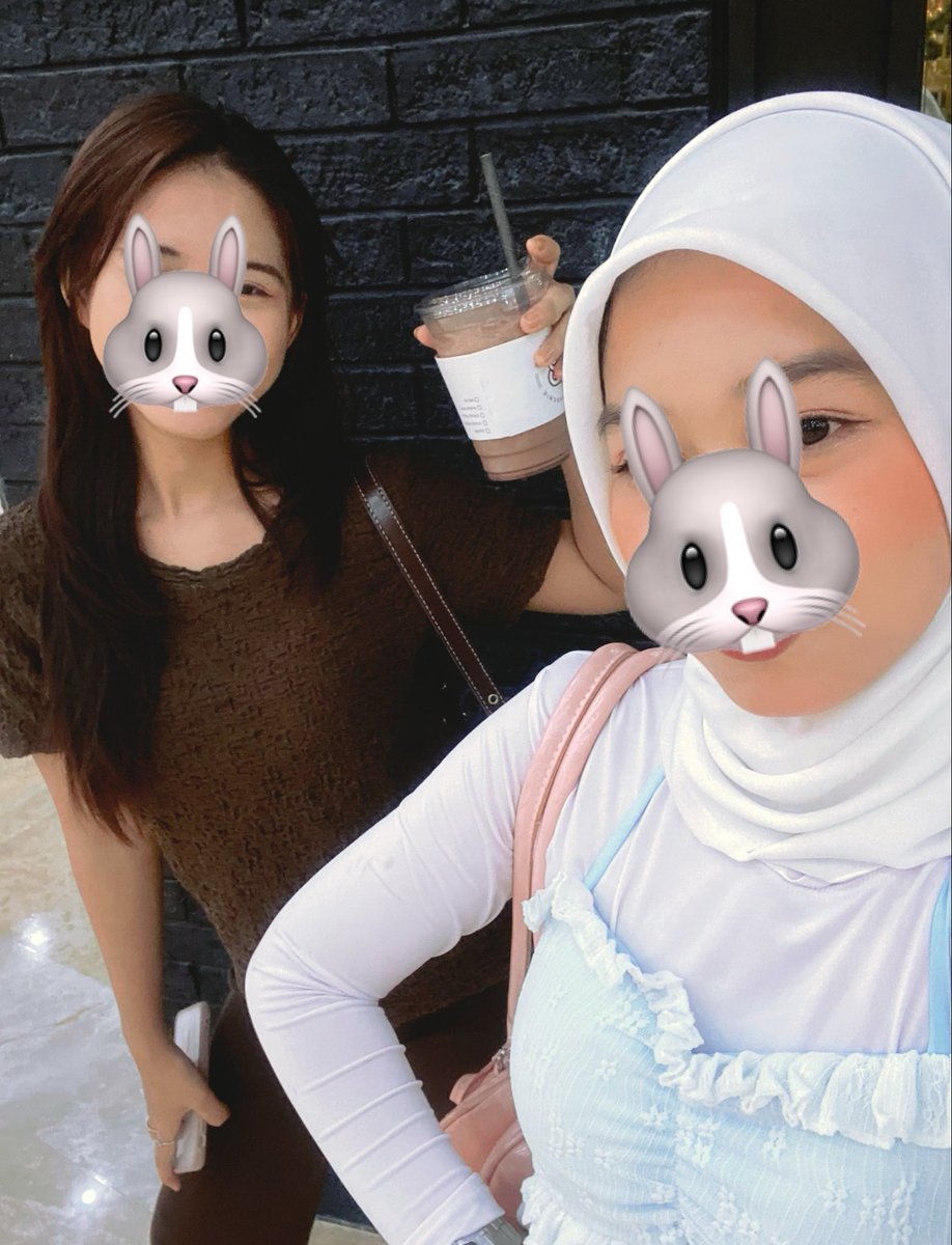 flowerr17_'s tweet photo. yeyyyy finally ketemu jg sama orang sibuk inii 😆 https://t.co/fOho51Ufna
