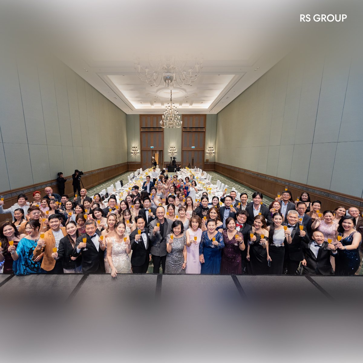 RSGROUPOFFICIAL's tweet photo. ✨ ULife ฉลองครบรอบ 26 ปี ตอกย้ำความมุ่งมั่นพัฒนาธุรกิจสุขภาพและความงามบทใหม่ภายใต้ RS Group ชูแนวคิด Longevity ส่งเสริมชีวิตที่ดี สุขภาพกาย-ใจ มั่นคงทางการเงิน พร้อมเดินหน้านวัตกรรมและโอกาสทางธุรกิจเติบโตยั่งยืนร่วมกัน 🚀
.
#ULife #ULife26thAnniversary #RSGroup https://t.co/h0dQLZndTI