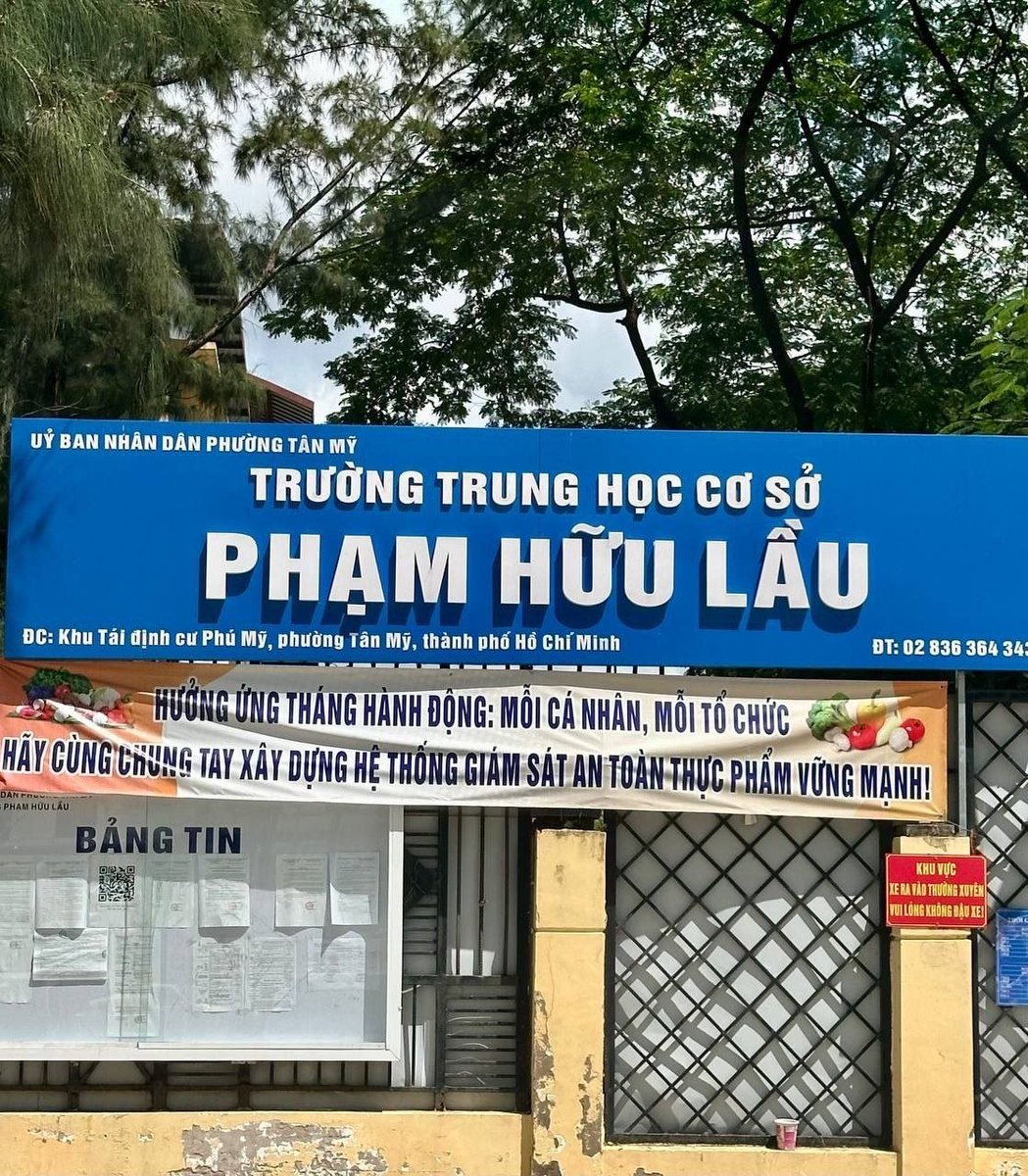 NguyenTuannk's tweet photo. @7a1ph118375 cần $$$ ib anh https://t.co/KX4w6aAJZu