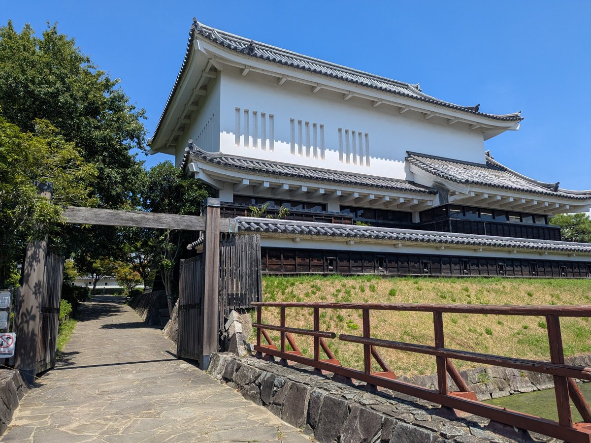 akinokongai's tweet photo. 久しぶりにお城巡り

今回は長岡京市にある、細川氏ゆかりの勝竜寺城を訪問しました

静かに散策しながら、当時に想いを馳せました😌 https://t.co/8BqY1vhPV8