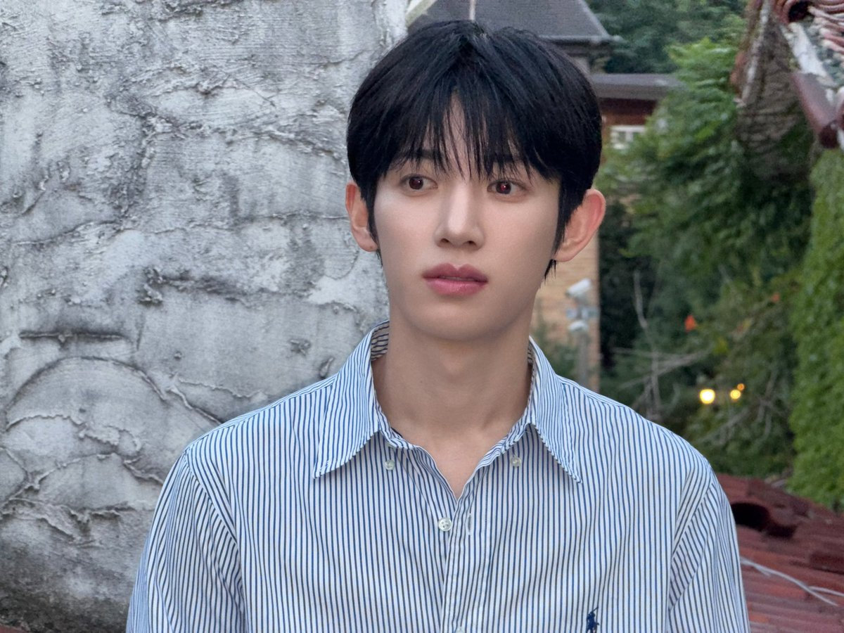 _YSW_9801's tweet photo. PARK SIWOO 
MÌ CHỌT SỐ
ĐẸP ĐIÊN https://t.co/0uofD3sqlr