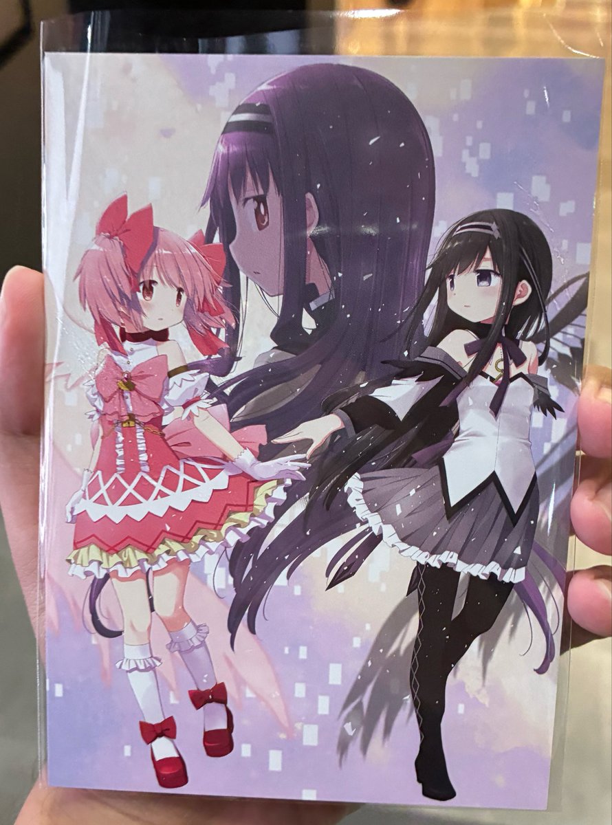 HPzdr's tweet photo. 遅ればせながら魔法少女まどかマギカ ワルプルギスの輪廻みてきた！
公開直後酷評してる声でかい人達が多かったからどうなんだろと思ったけど、とてもよかった！
めちゃくちゃ公開まで待たされたけどみれてよかった☺️
1回じゃ全然理解できないからまた見に行かなきゃ https://t.co/cYtuxB3uw2
