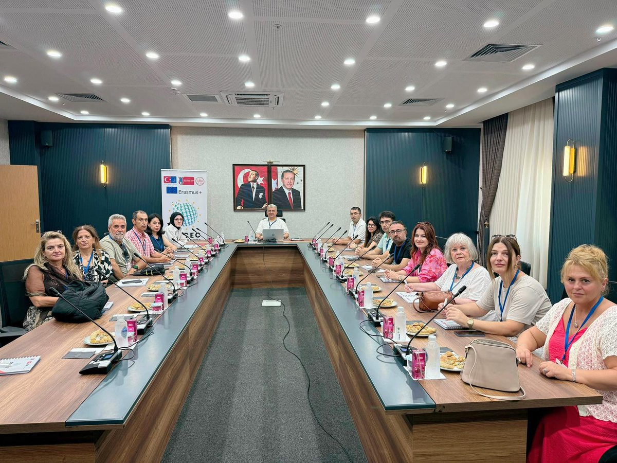 DCCiEC's tweet photo. On the second day of the mobility in Hatay, Türkiye, a meeting on the project budget was held, followed by cultural visits. https://t.co/OeD7hHWneQ